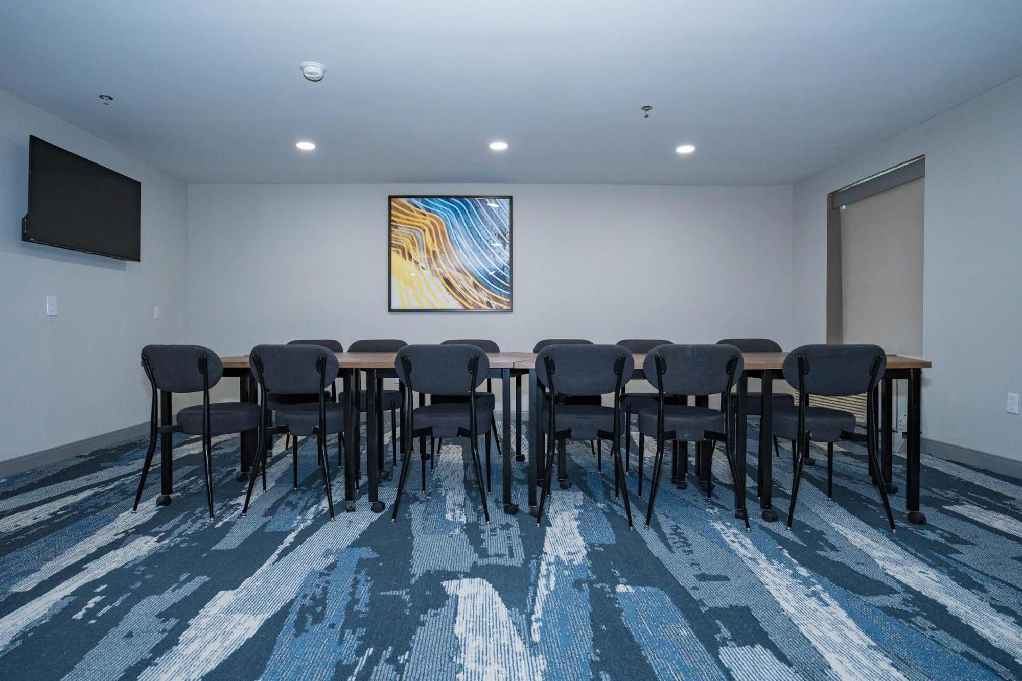 Comfort Inn & Suites River City Decatur Buitenkant foto